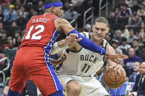 Philadelphia 76ers vs. Milwaukee Bucks Head.